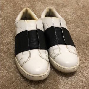 Vince sneakers